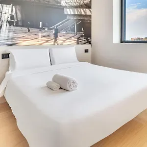 فندق مبيت وإفطار ميلانو سان سيرو فندق